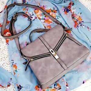 Buckle Grey, Black, Gold Purse.